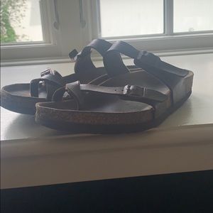 Birkenstock Mayari Sandal in Mocha